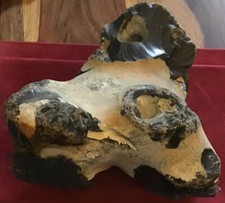 Large flint rock stone water - stone,