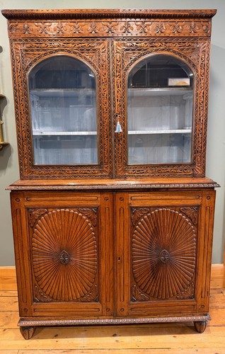 Stunning antique carved - stunning,