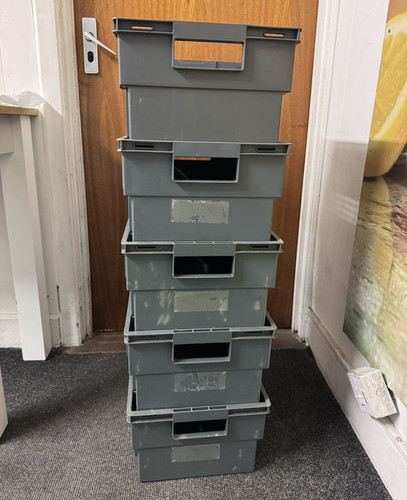 Grey stackable plastic - 5x,