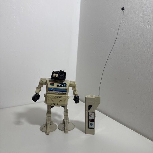 Walking robot raidor bandai - robot, 8"