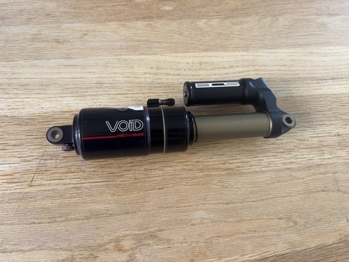 Bos void rear air - air, shock