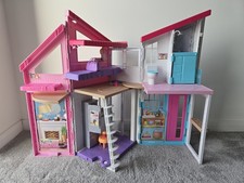 Barbie Malibu House