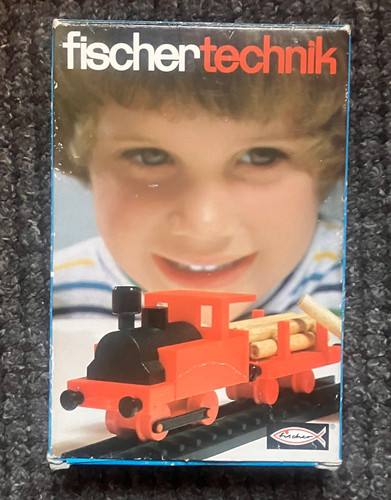 Vintage fischer technik - fischer, train