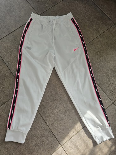 Nike repeat tape logo - nike,