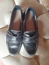M&S Footglove Navy And White
