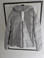 uniqlo seamless down 3d cut