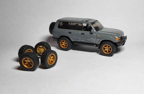 Hot wheels custom - 1/64,