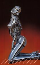 Female Robot by Hajimi