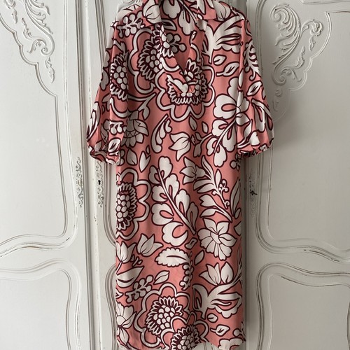 New gorgeous pink zara floral - new,