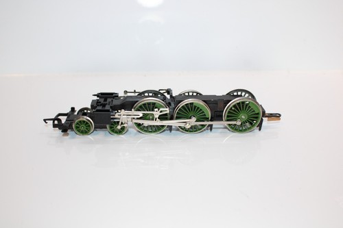 Hornby lner b17 footballer - oo,
