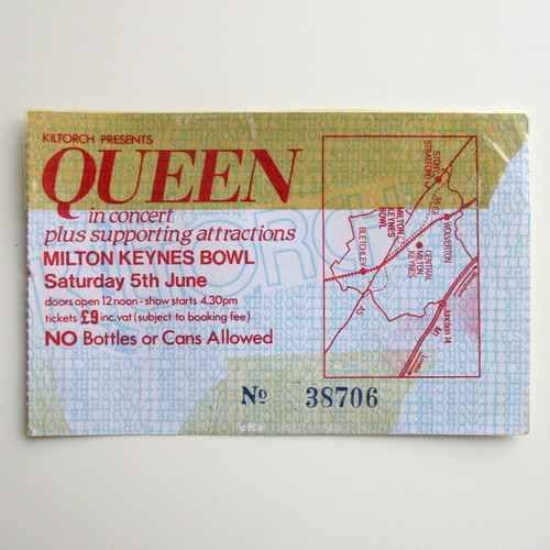 Queen 1982 milton keynes - 1982, bowl
