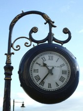 Photo 6x4 Clock, Dublin Street, Newtownstewart Moyle/H4085 Zooming in fo c2008
