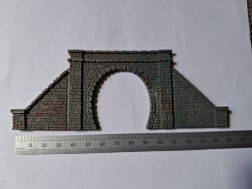 Ltd single brick railway - j&lr,