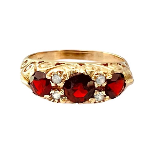 Garnet ring vintage 9ct gold - garnet,