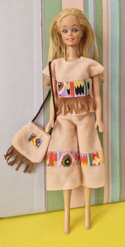 Vintage sindy barbie - vintage, sized