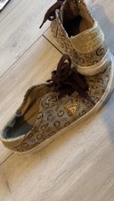 GUESS Trainer Pumps , Comfy