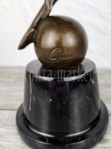 Bronze sculpture winged - winged, statue