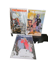 THE MASSIVE LOT DARK HORSE