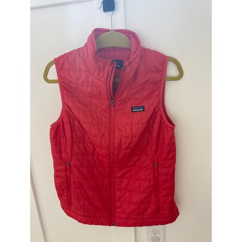 Women coral patagonia vest - coral,