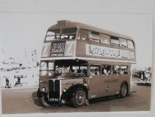 LONDON TRANSPORT BUS - RT 1365
