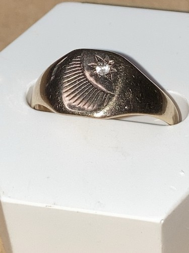 Gold ring carat - gold,