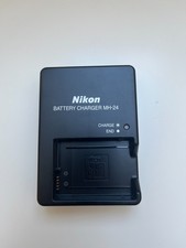 Nikon MH-24 Battery Charger Genuine China Plug | For D3100, D3200, D5200, D5300