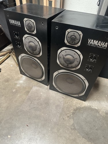 Yamaha 1000mm bookshelf - yamaha, ns-1000mm