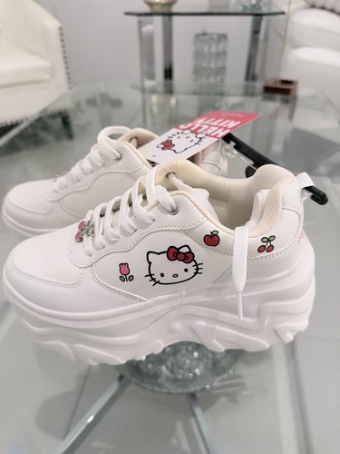 Sanrio primark hello kitty - x,