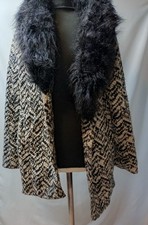 MISS SELFRIDGE Coat Size UK 10 Womens Ladies Black White Warm Winter Thick Lined