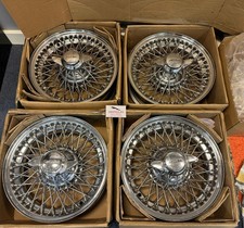 JAGUAR ORIGINAL FACTORY GENUINE  CHROME CURLY HUB WIRE WHEELS  5x15 +SPINNERS 