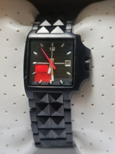 Womens desiel watch new with - watch,,