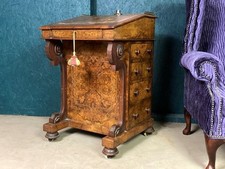 A FINE VICTORIAN ANTIQUE BURR WALNUT DAVENPORT DESK