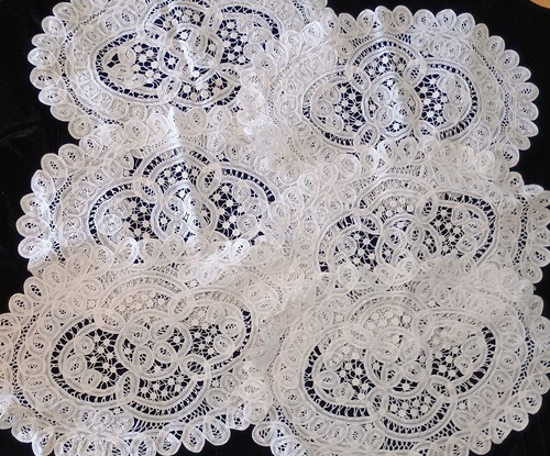 Vintage set cotton oval - of,
