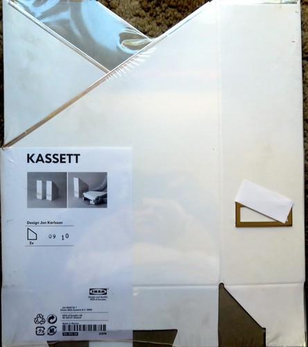 Kassett white magazine - kassett,