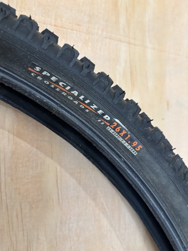 Specialized crossroads tyres - specialized,
