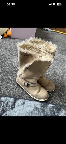 Cream fur lined - fur,