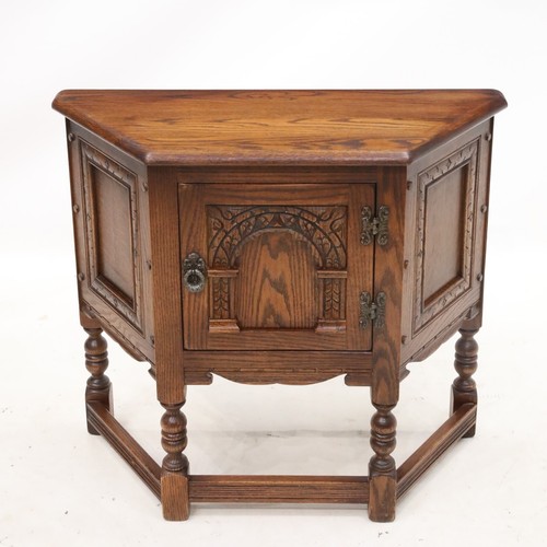 Old charm canted - charm, with
