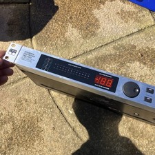 Behringer 24-Bit Feedback