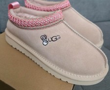 UGG Size 2.5 Kids Pink Girls