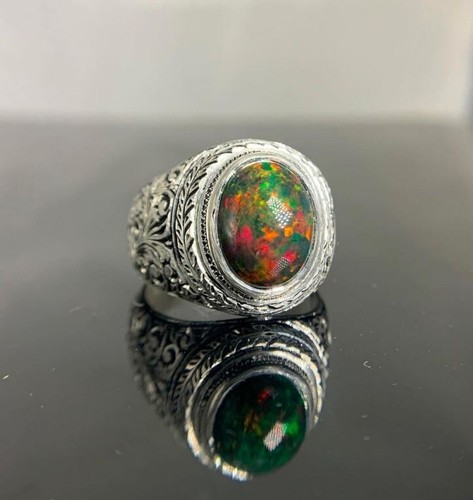 Natural black opal ring - black,