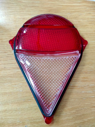 Rubbolite lens assy - lens,