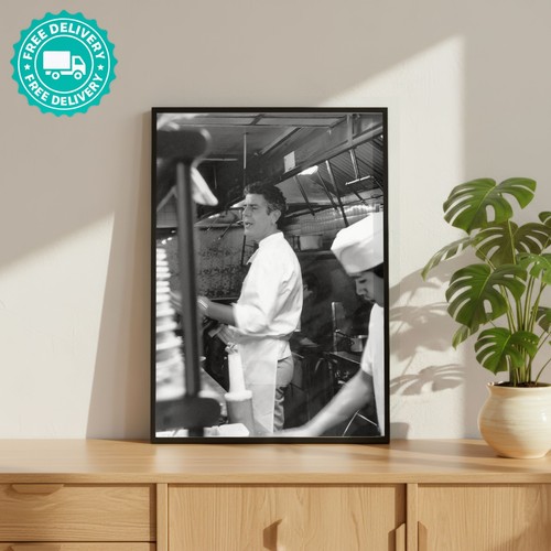Anthony bourdain kitchen chef - bourdain,