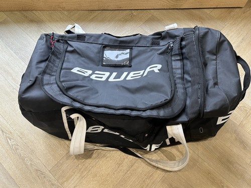 Used bauer senior ice hockey - senior,
