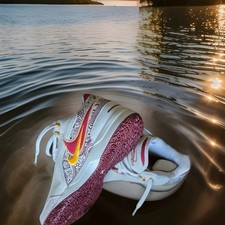 Mens Size 10 - Nike LeBron