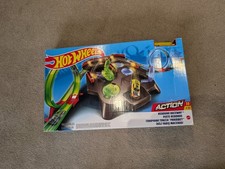 Hot Wheels Rebound Raceway Play Set/Track. Fantastic Condition, Barely Used.