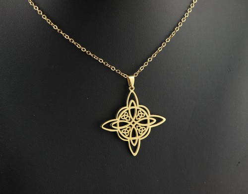 Gold plated witch knot - plated,