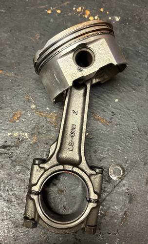 Triumph tiger 955i connecting - triumph,