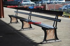 PHOTO  LEAMINGTON SPA RAILWAY STATION A PRE-1930'S GWR BENCH ON PLATFORM 2 AT LE