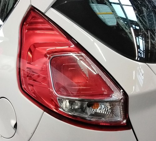 Tail light ford fiesta - tail,
