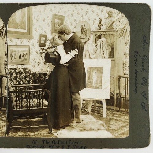 Kissing pretty artist girl - kissing,